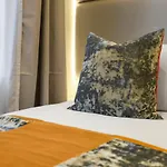 Single Studio Flat